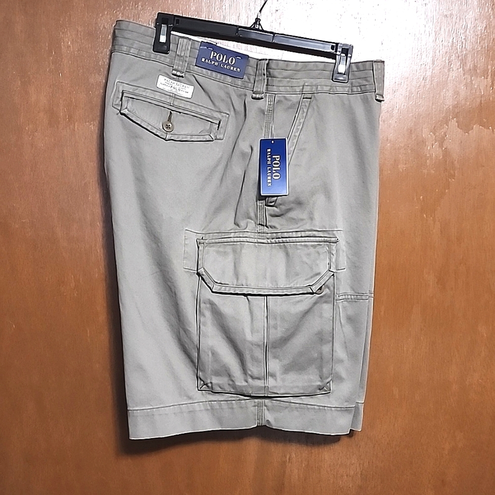 Polo by Ralph Lauren Men's Light Gray Cargo Shorts